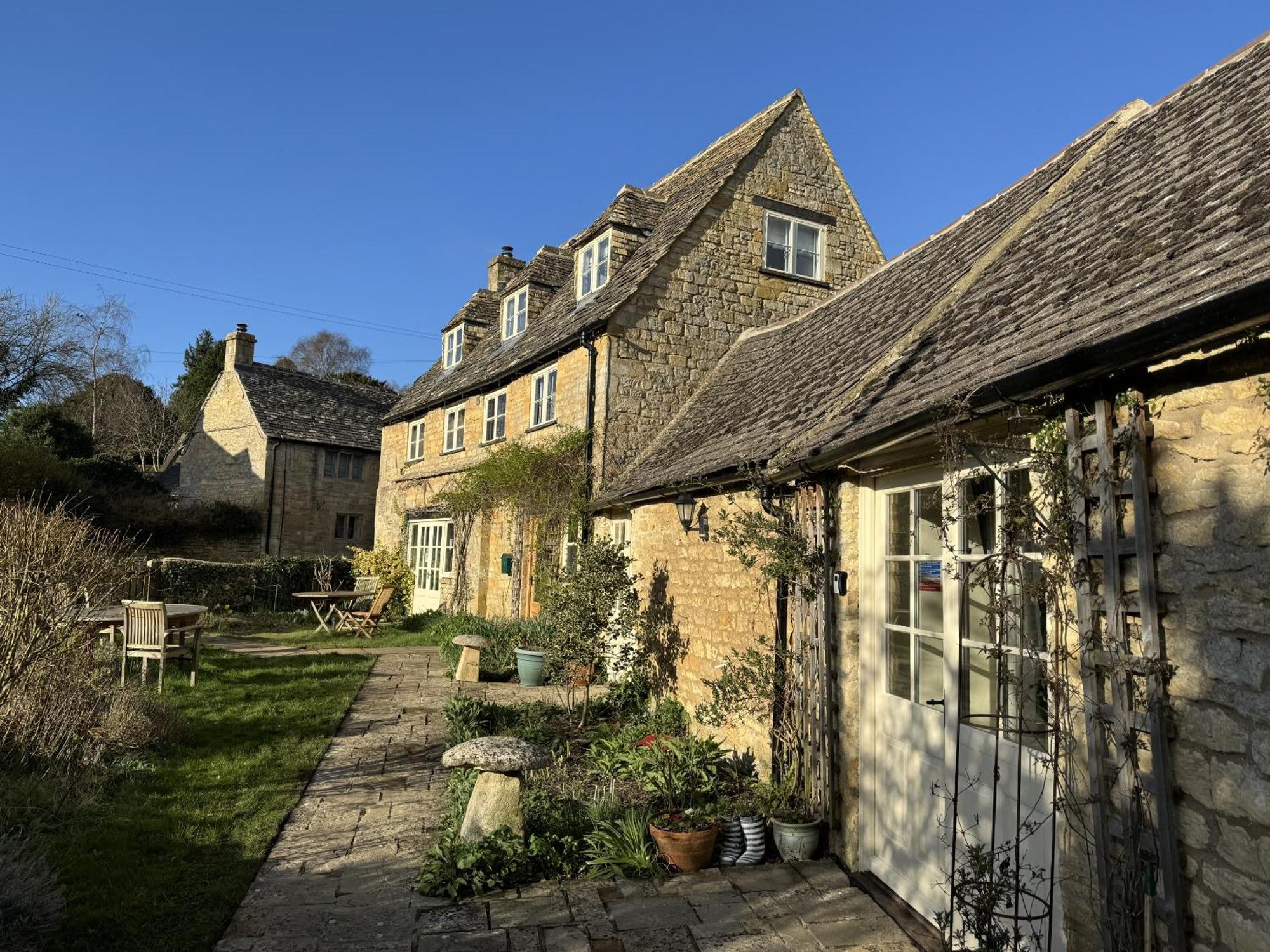 Bed and breakfast Guiting 4*